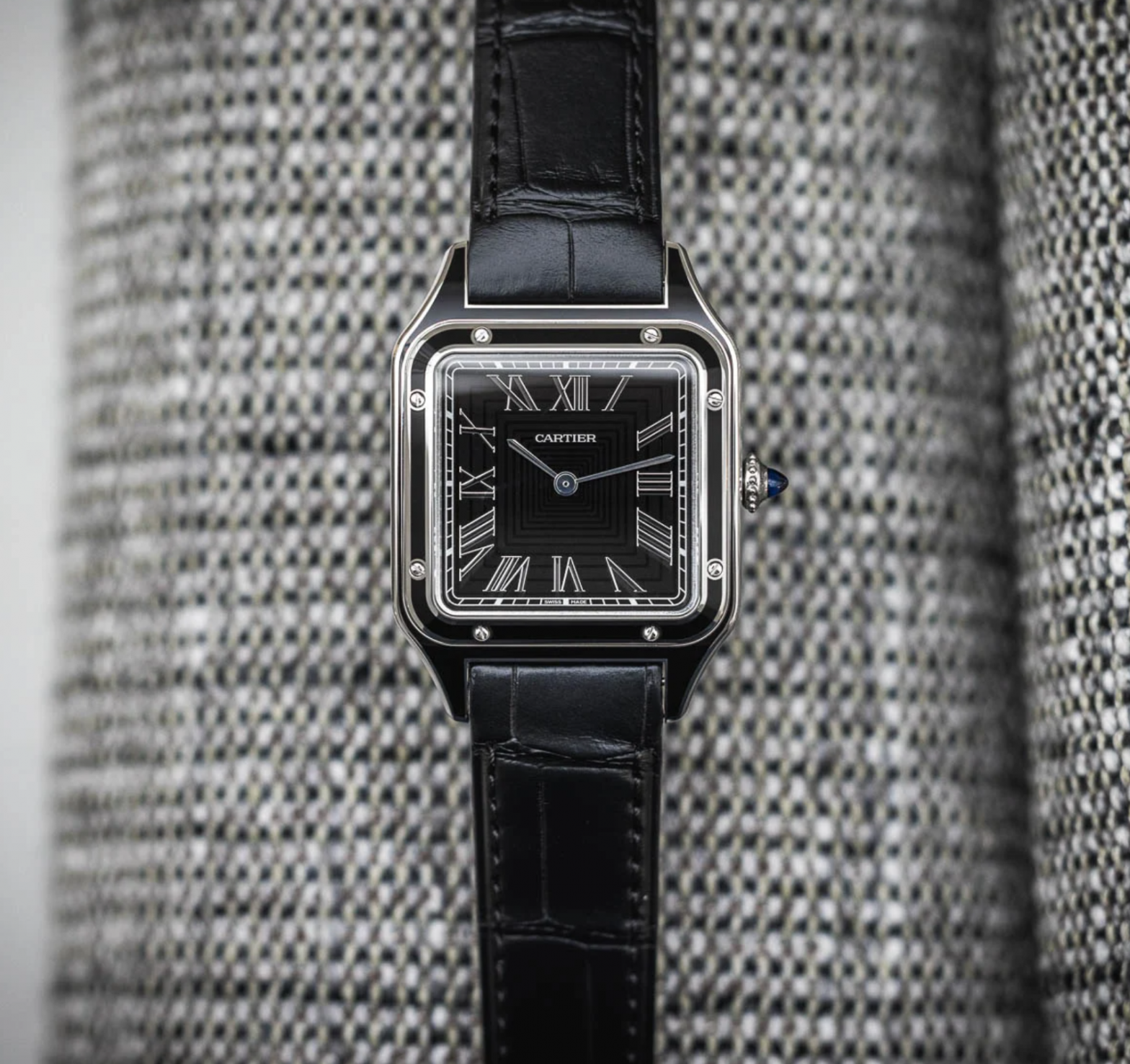 Going Over To The Dark Side: Hands-On With The Black Lacquer Cartier Santos-Dumont Replica For Sale